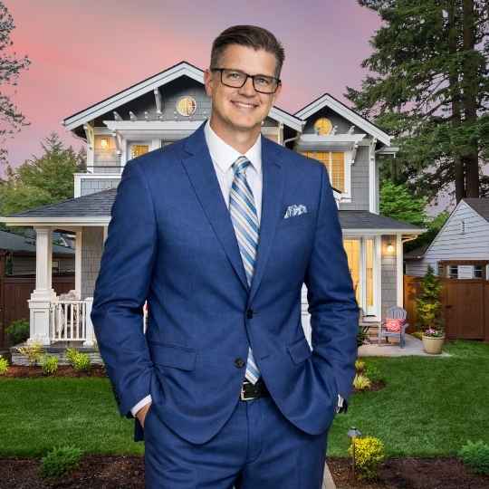 Headshot of Justin Fincher, Realtor